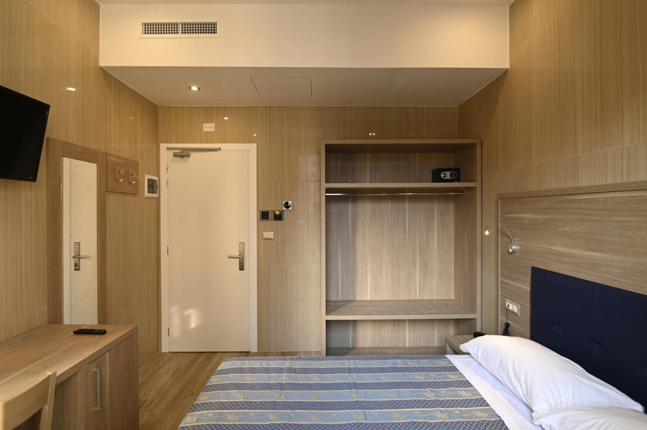 Hotel Midway Milano Eksteriør bilde