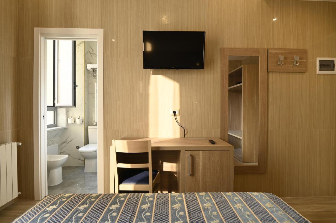 Hotel Midway Milano Eksteriør bilde