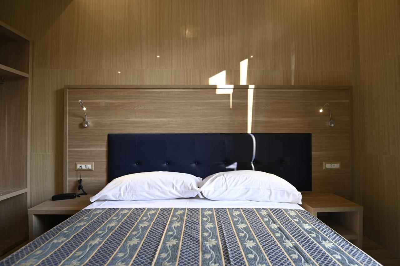 Hotel Midway Milano Eksteriør bilde