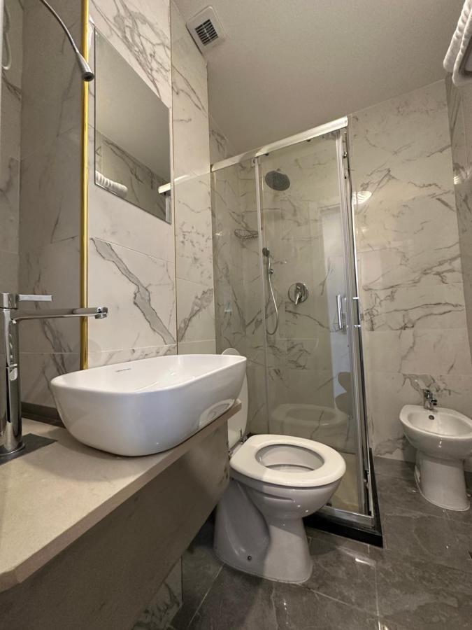 Hotel Midway Milano Eksteriør bilde