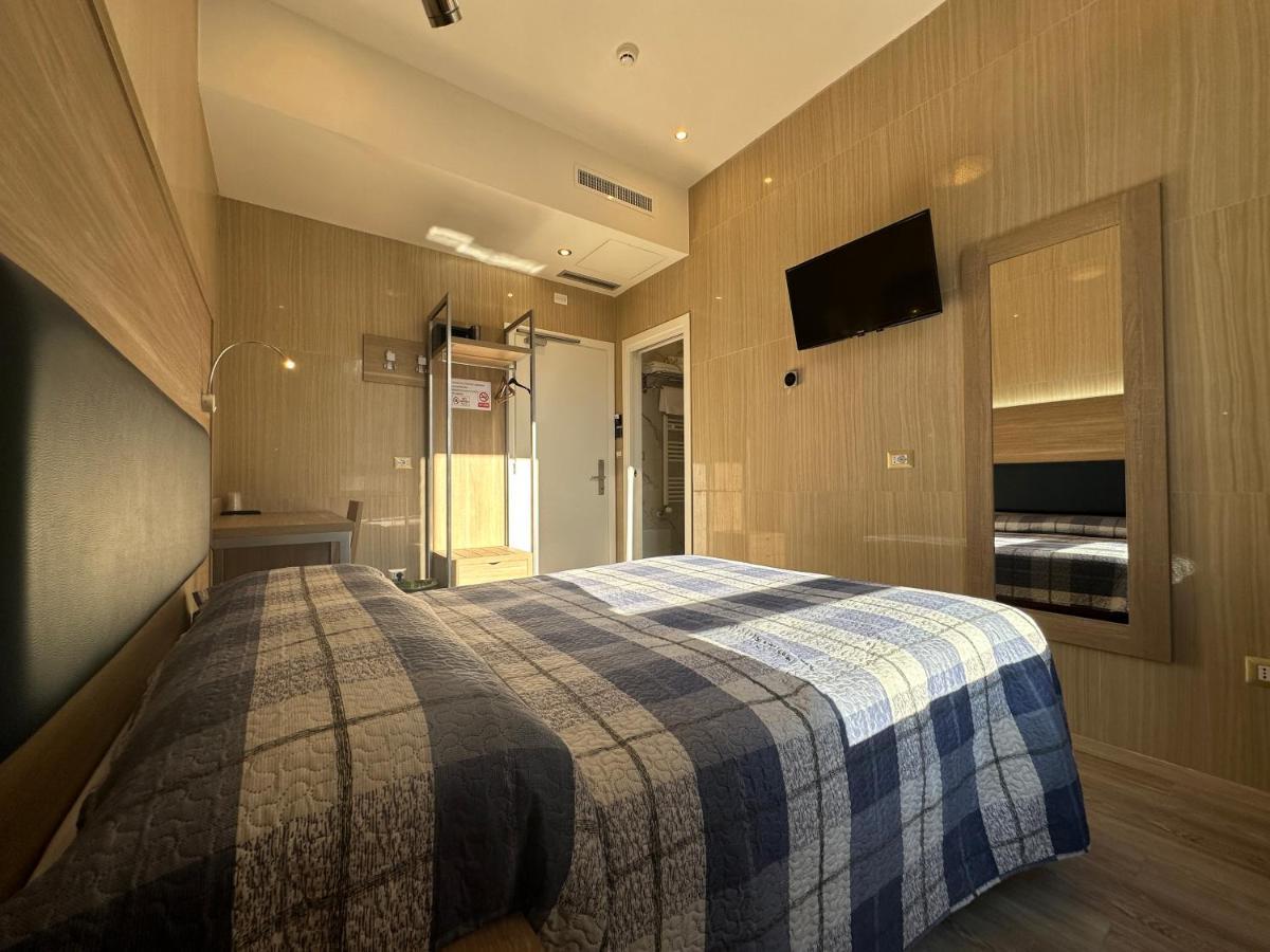 Hotel Midway Milano Eksteriør bilde
