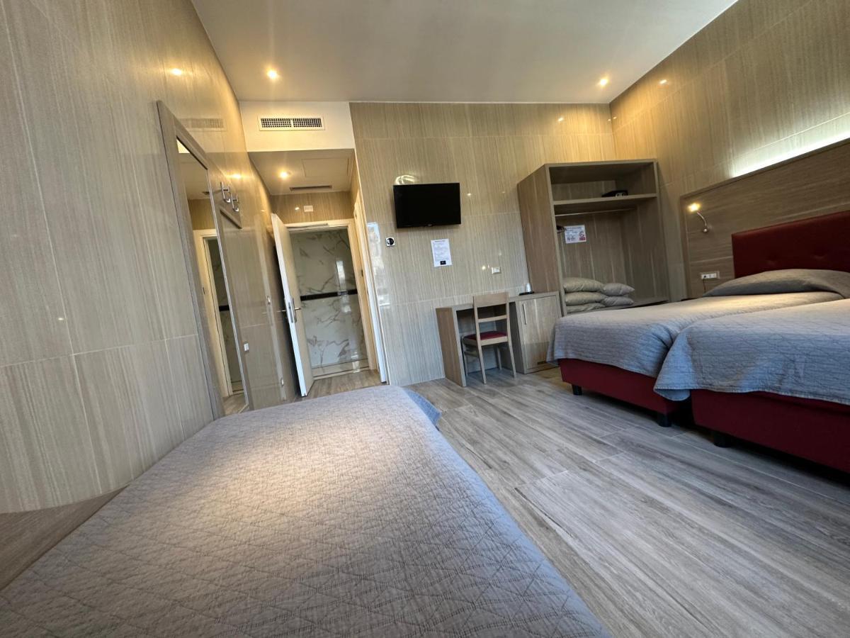 Hotel Midway Milano Eksteriør bilde