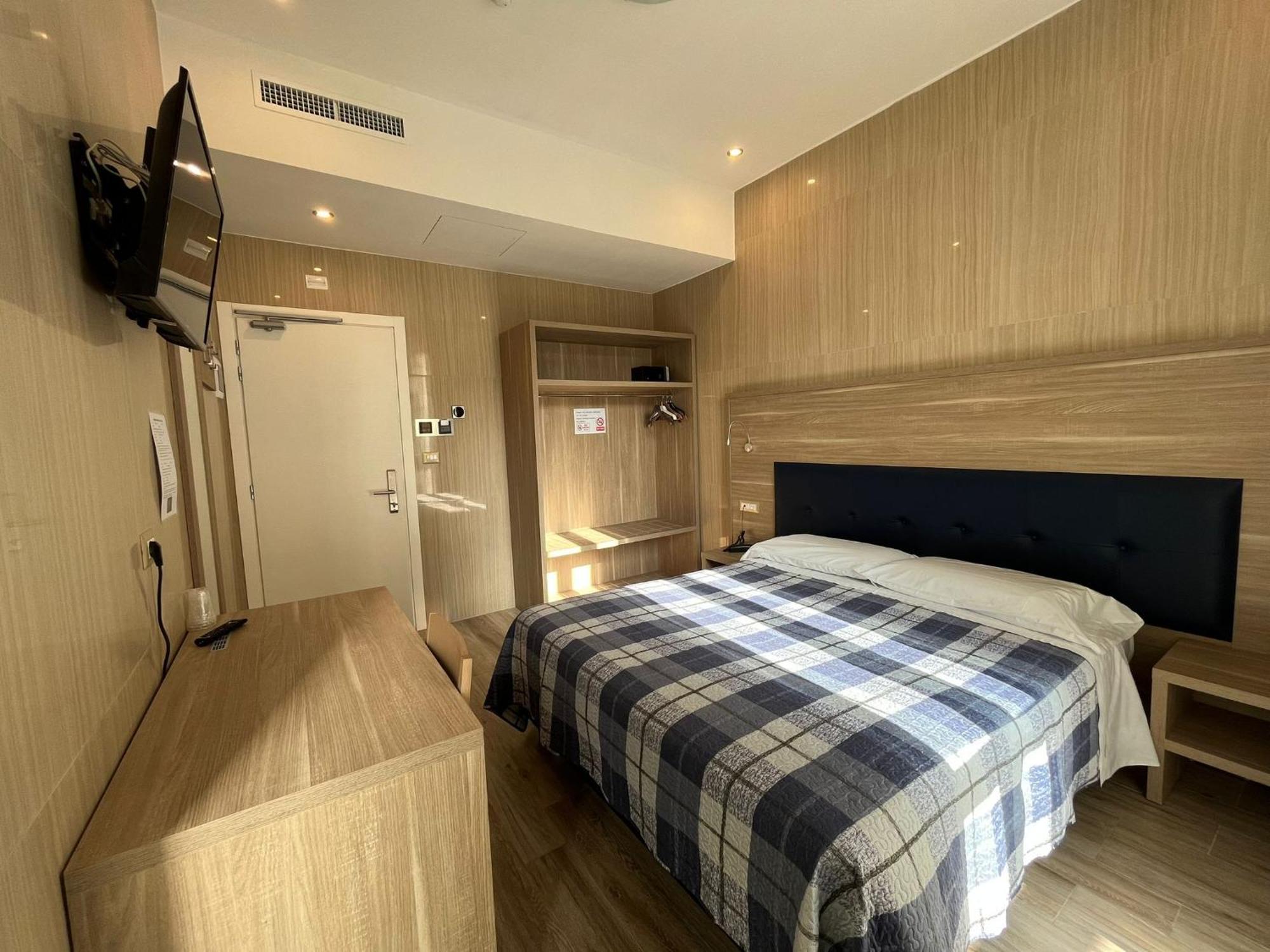 Hotel Midway Milano Eksteriør bilde
